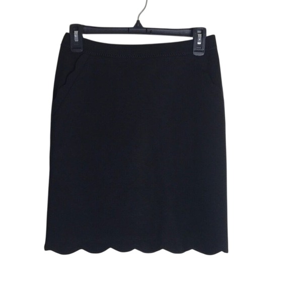 Skies Are Blue Dresses & Skirts - Skies Are Blue Women's Scalloped Hem Pocket Mini Skirt Black Small